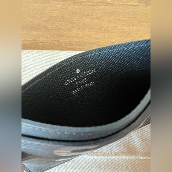 Louis Vuitton x Supreme Porte Carte in Epi Leather - Picture 4 of 6